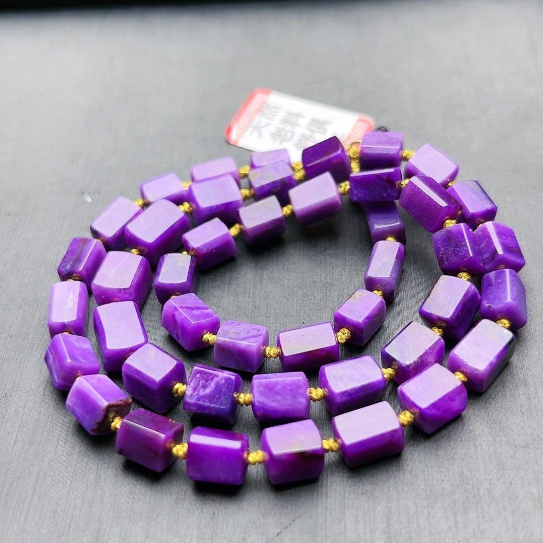 苏纪石（舒俱来）18K金镶嵌项链