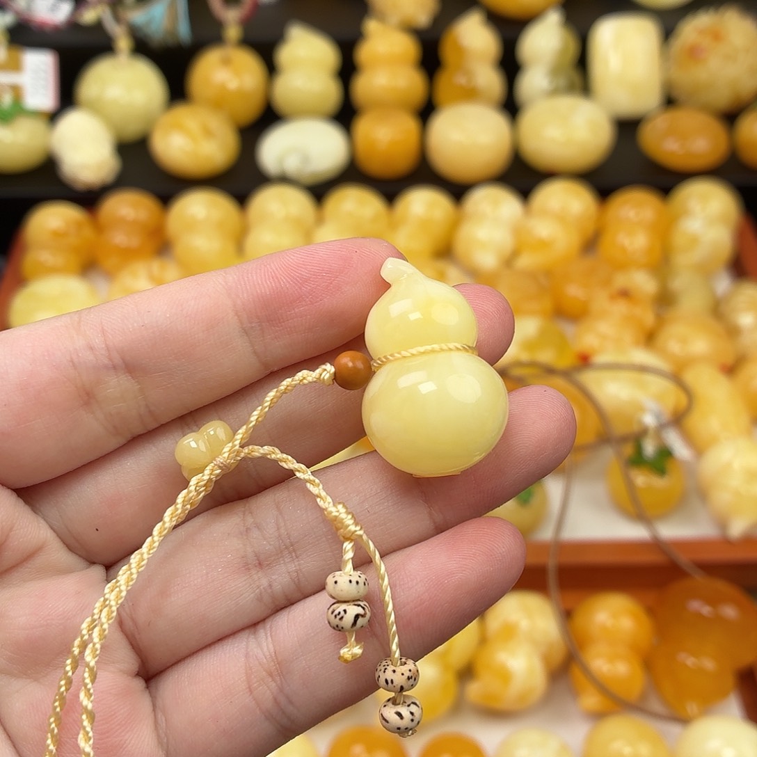 蜜蜡未镶嵌裸石蜜蜡