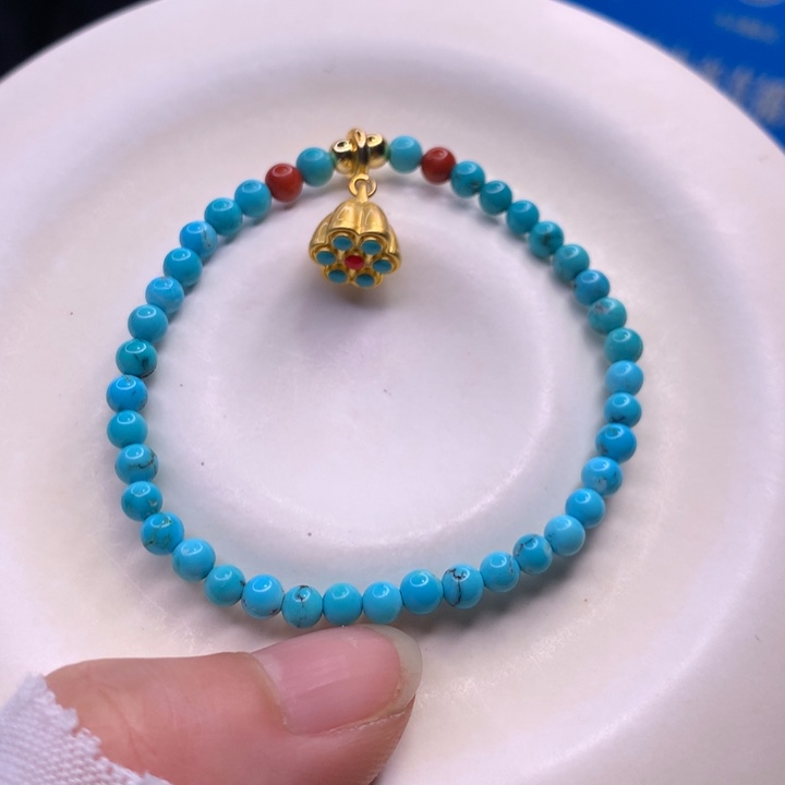 绿松石配饰未镶嵌