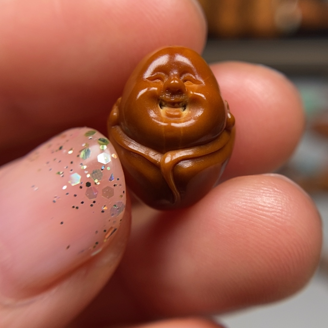 橄榄核吊坠小弥勒