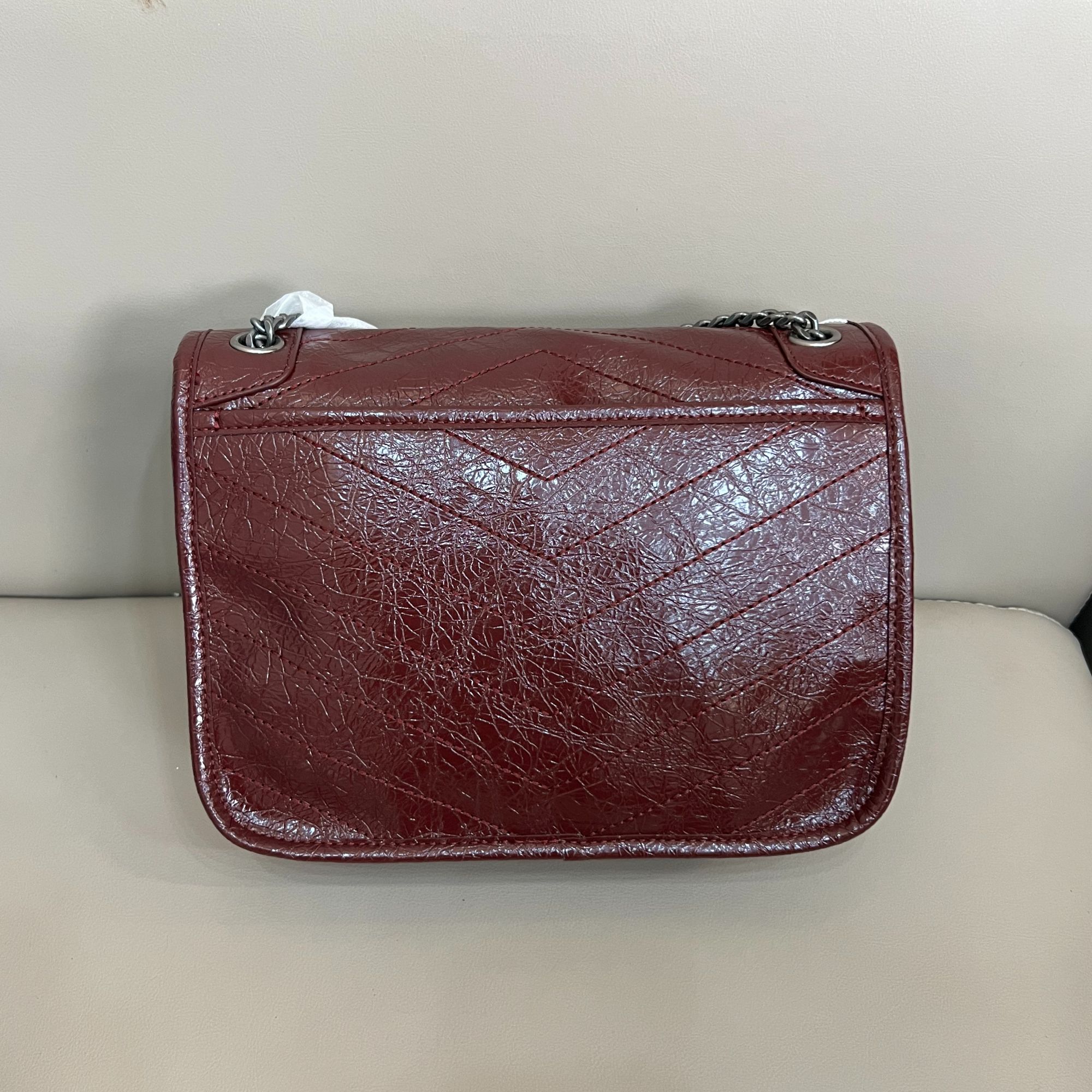 691 新款真皮时尚通勤休闲百搭经典单肩斜挎包 红色中号