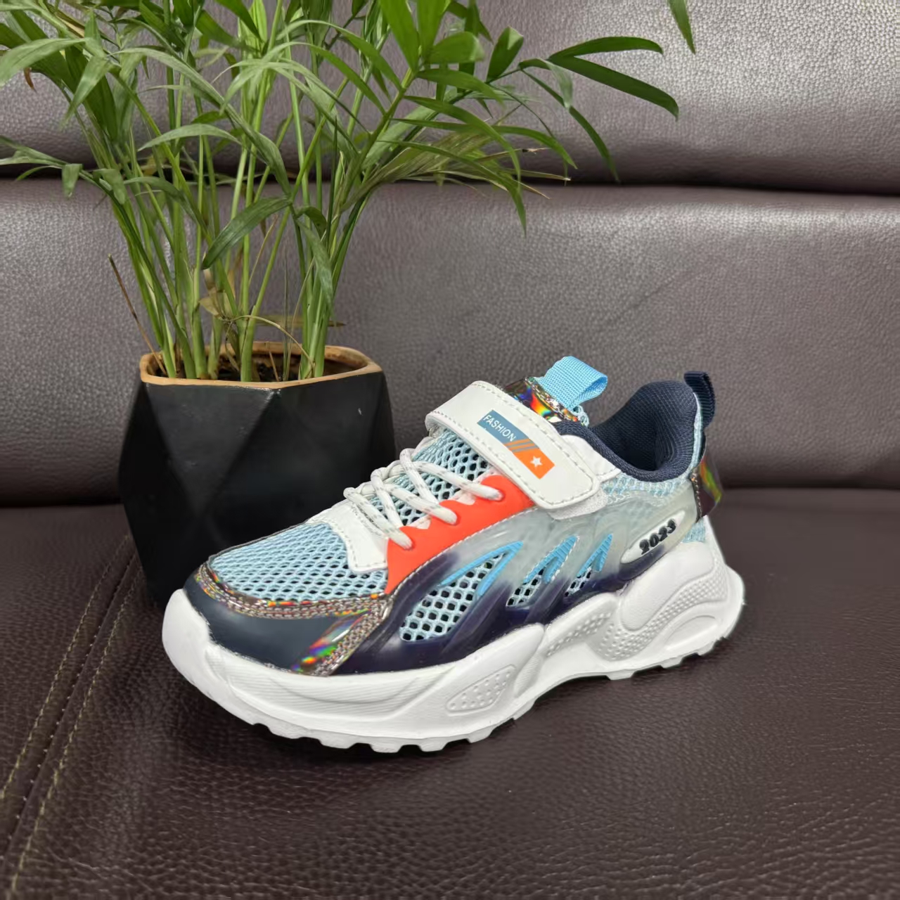 2025新品单网大网眼童鞋28-40防滑透气休闲运动鞋189