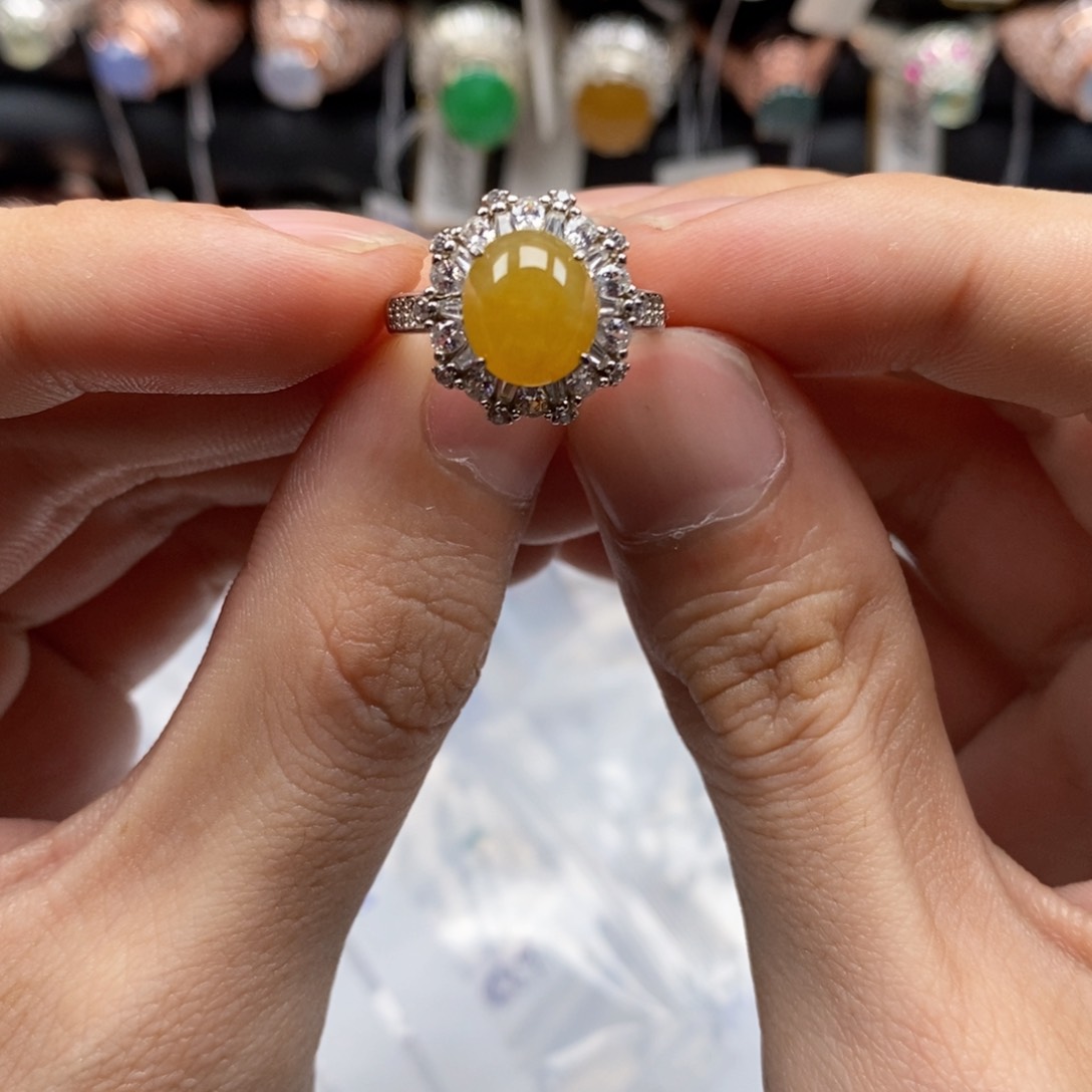 翡翠戒指银S925镶嵌天然缅甸翡翠a货