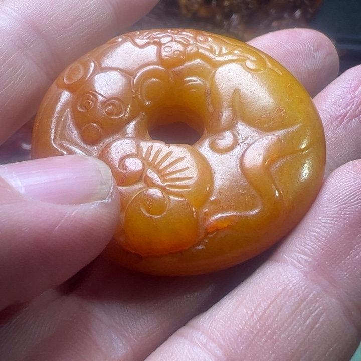 和田玉（糖玉）未镶嵌颈饰