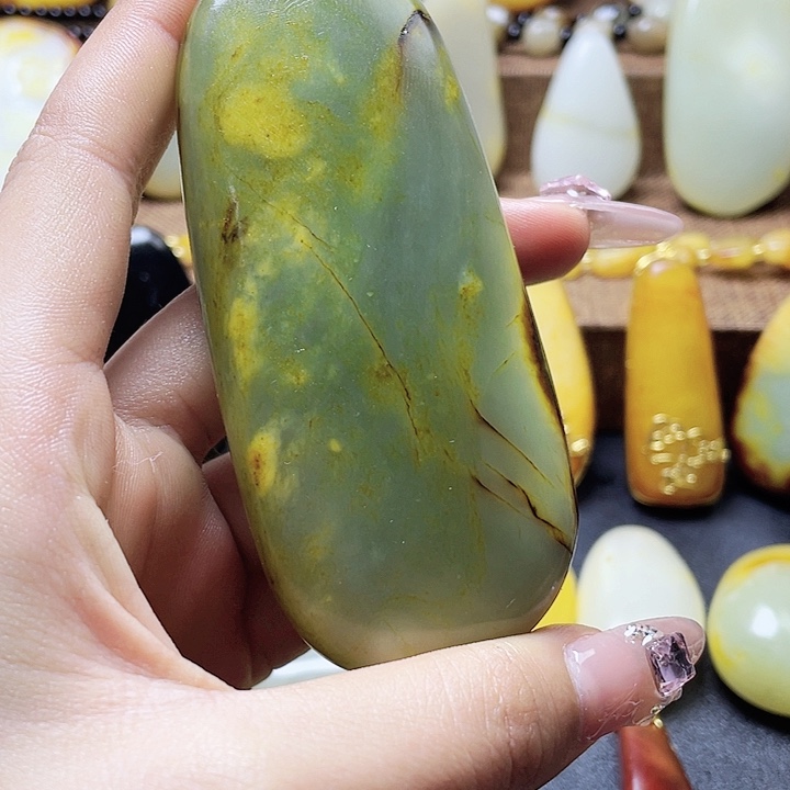 和田玉颈饰足银镶嵌