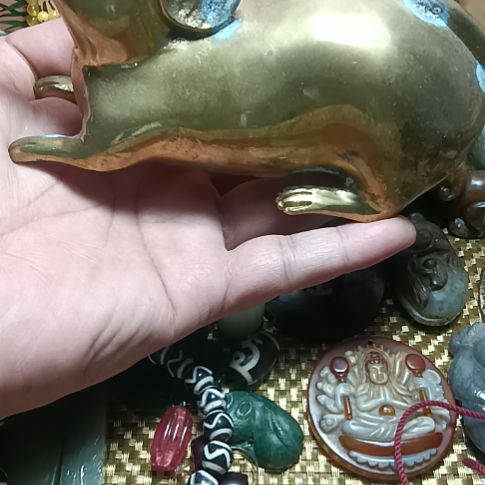 老铜摆件招财鼠，，  ，，