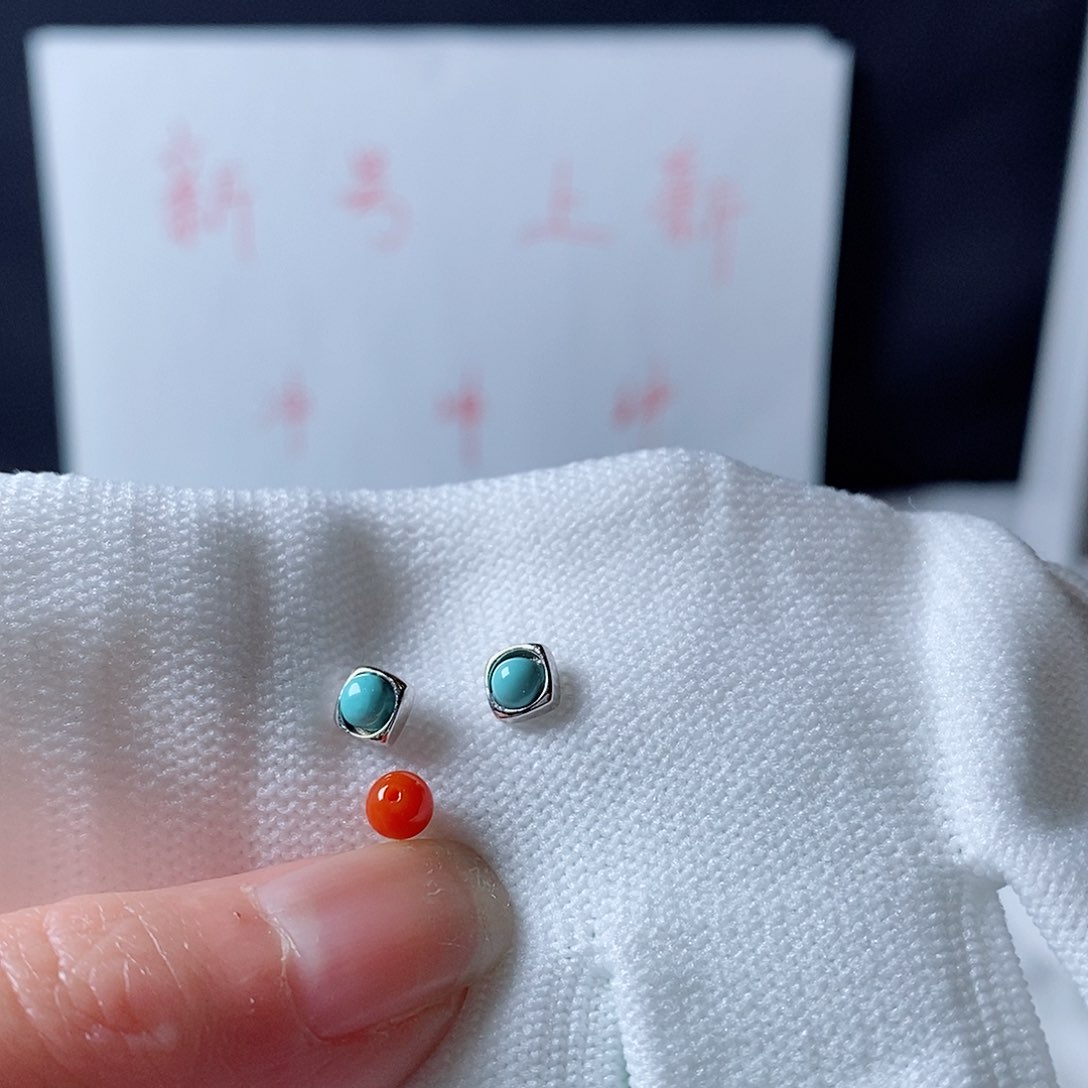 南红玛瑙颈饰未镶嵌