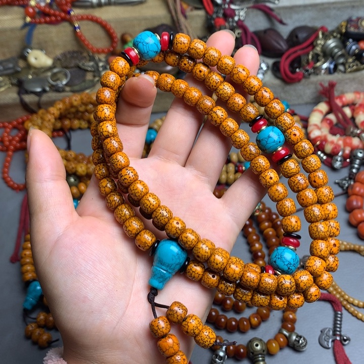 藏地密码藏饰品串