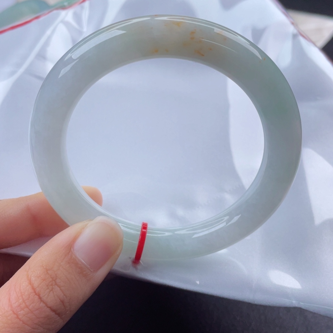 翡翠手镯（圆镯）未镶嵌