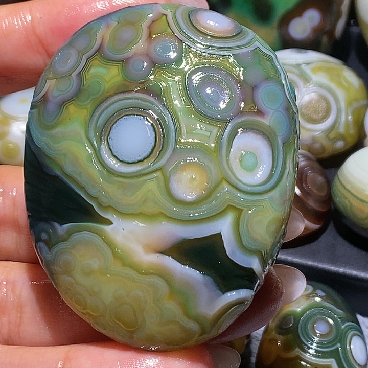 玛瑙/玉髓未镶嵌珠宝奇石124