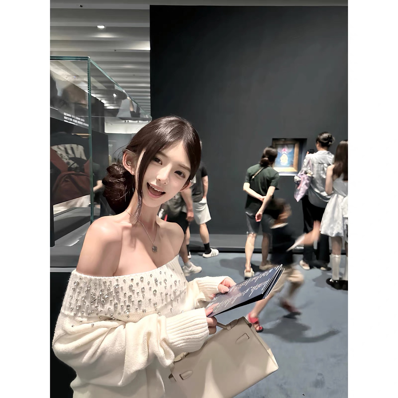 JUJU鎏星碎片精致高级感气质一字肩带钻中领毛衣