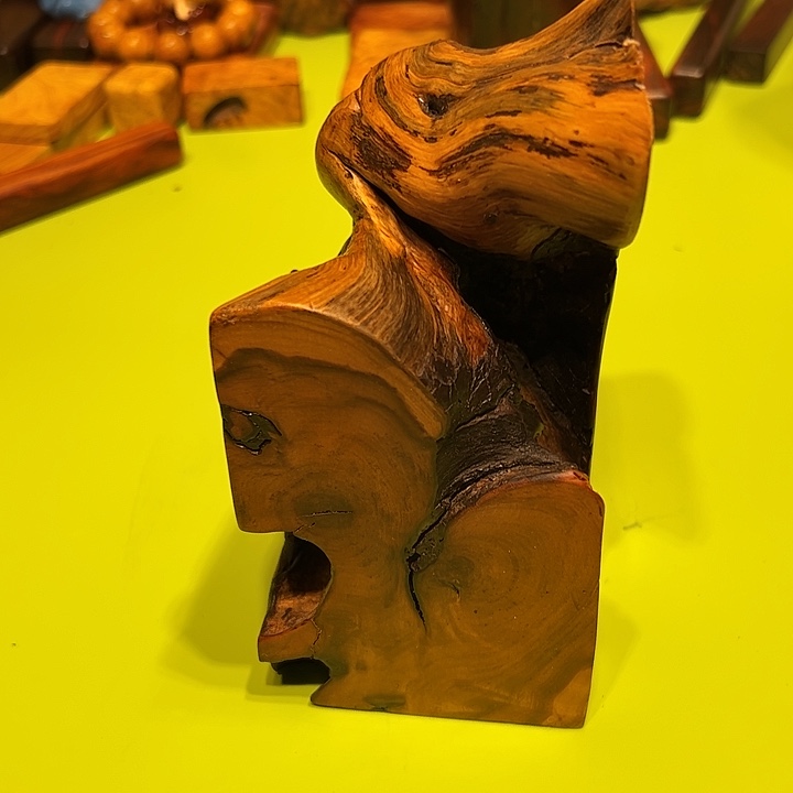 用***2端景台紫檀木类檀香