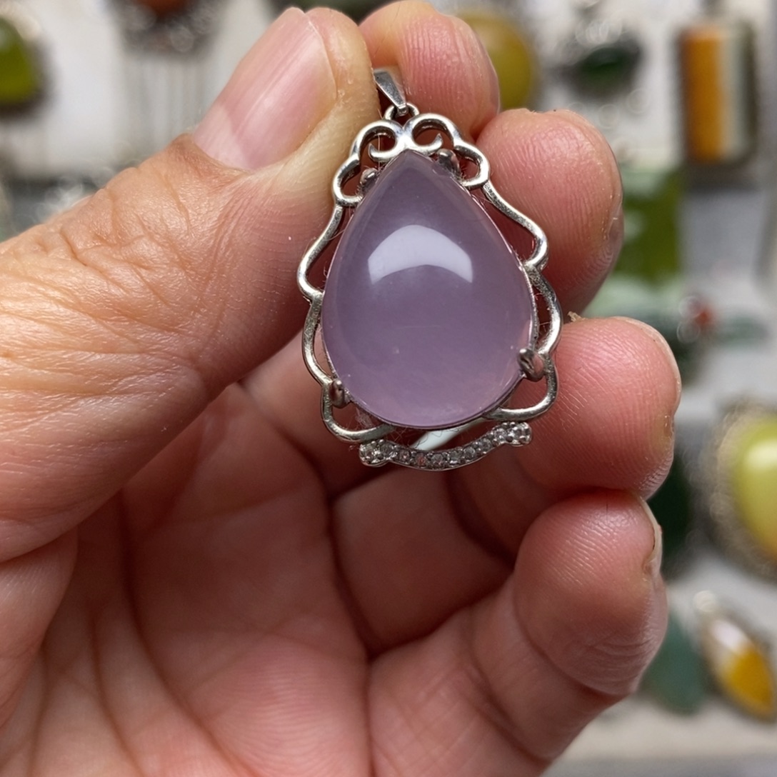 蛇纹石玉银S925镶嵌吊坠