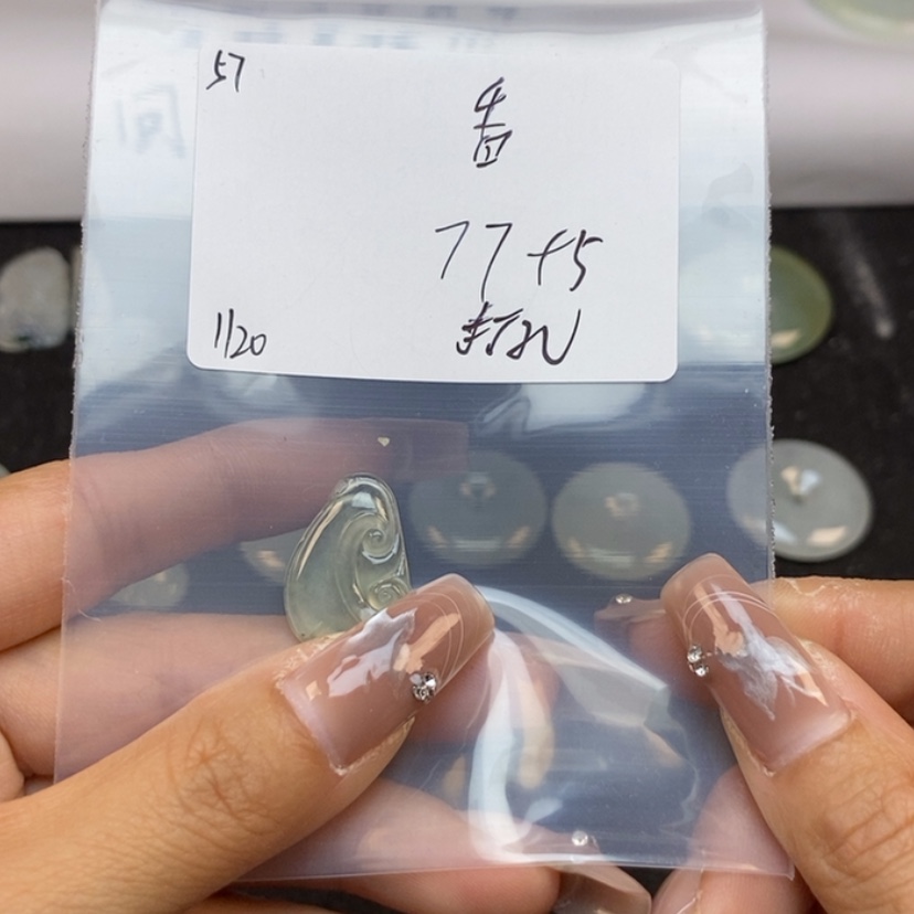 【闪购商品】翡翠颈饰未镶嵌香*@