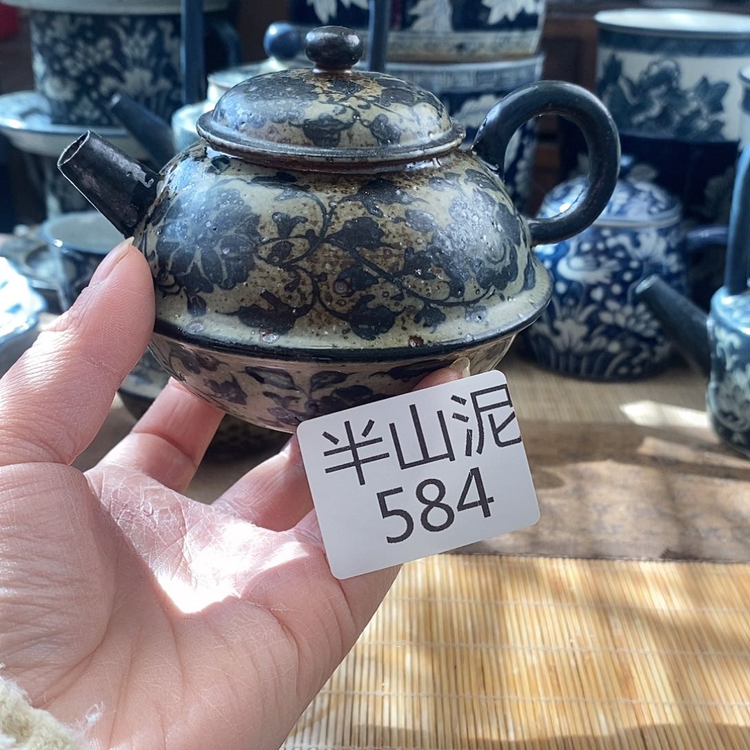 手工手绘青花陶瓷