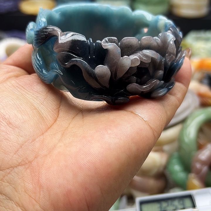 未镶嵌手镯石英岩玉苏*涵