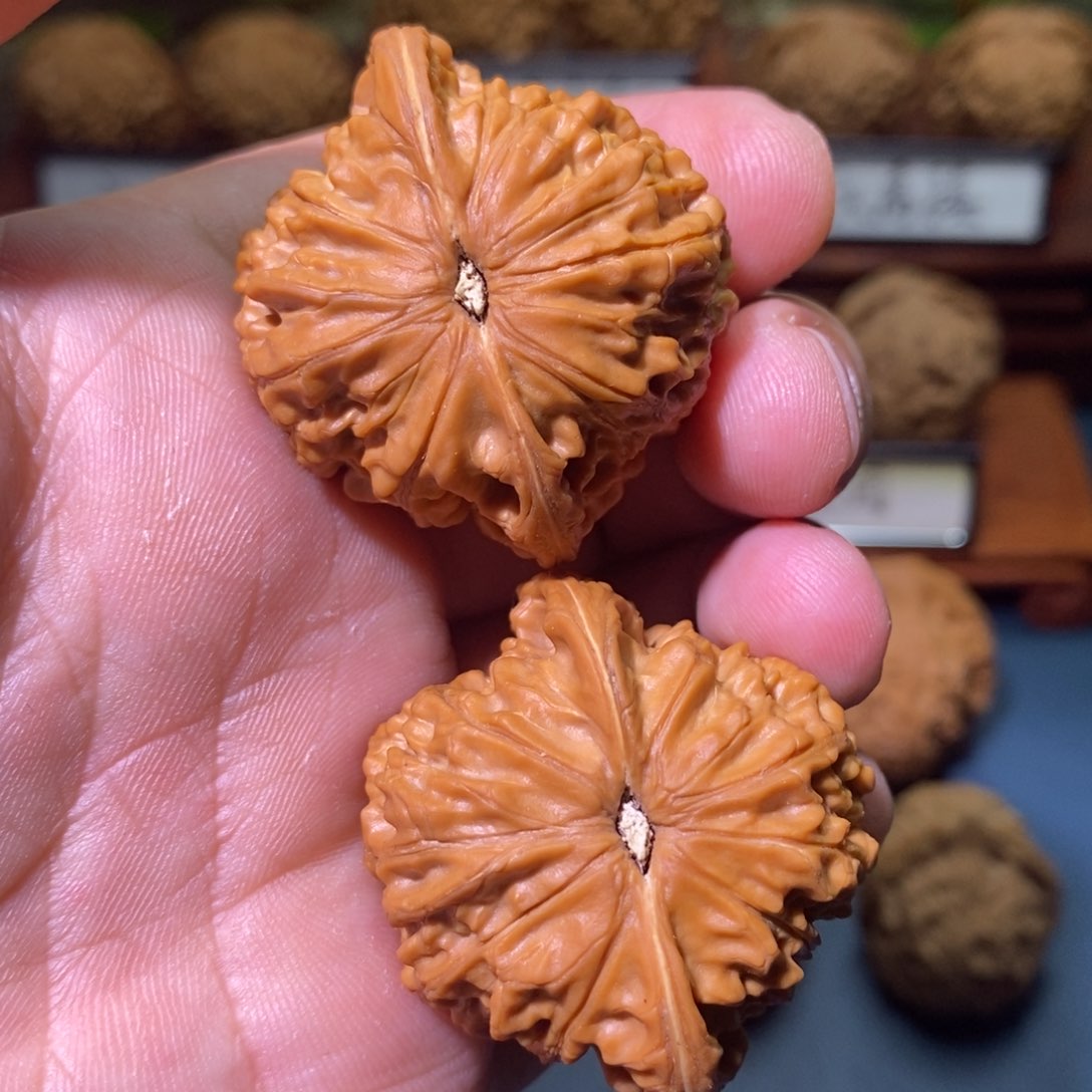 文玩核桃把件汉磨全品