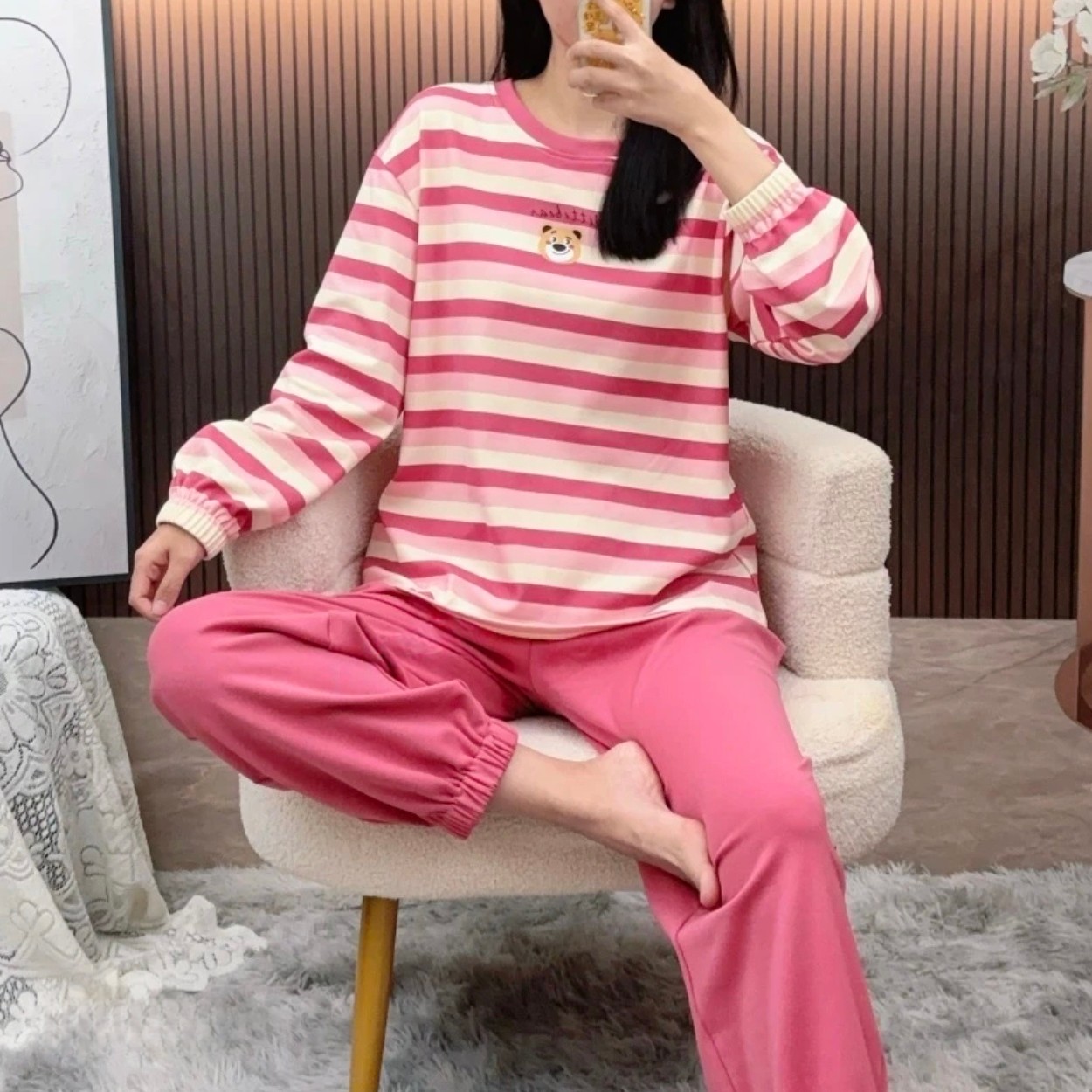 秋冬季睡衣女士棉长袖长裤带胸垫休闲宽松亲肤可外穿家居服套装
