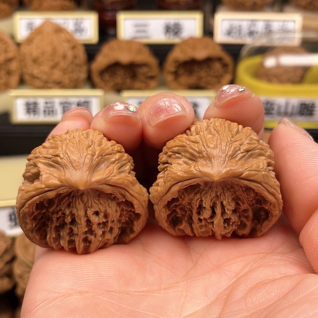 【闪购商品】文玩核桃把件核桃