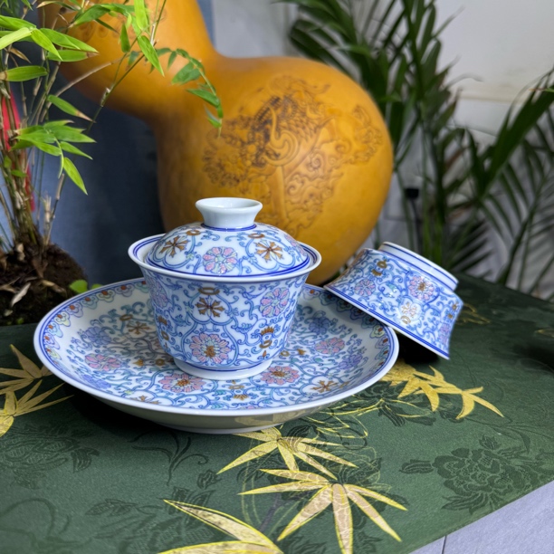 明逸堂重工手绘斗彩繁花似锦缠枝陶瓷盖碗壶承主人杯描金工艺茶具