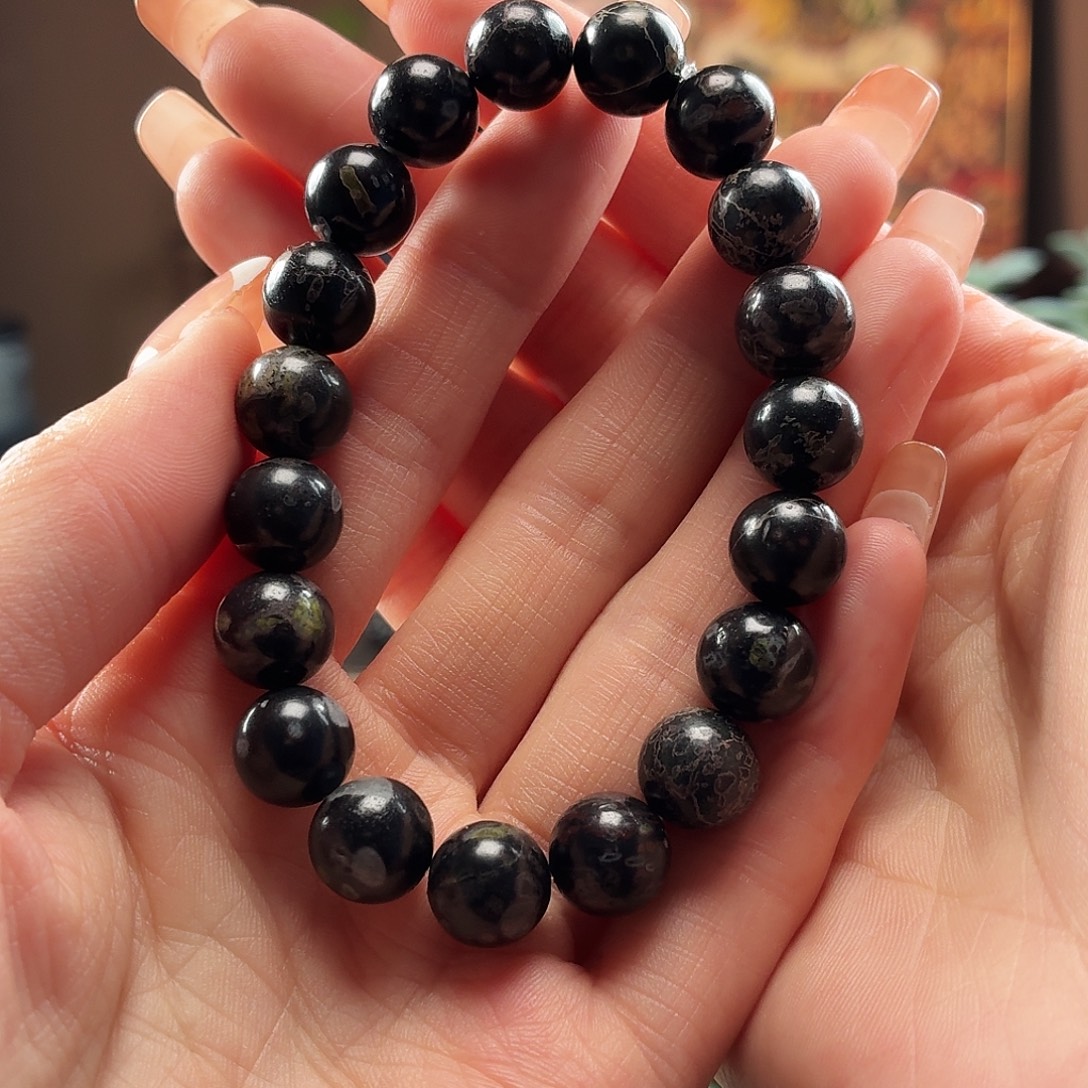 和田玉未镶嵌手串卡10