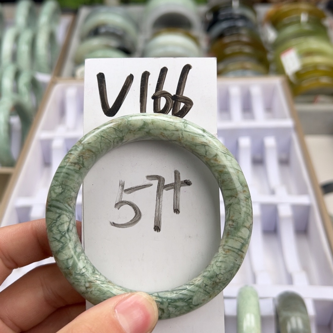 岫玉手镯未镶嵌天然岫玉微瑕