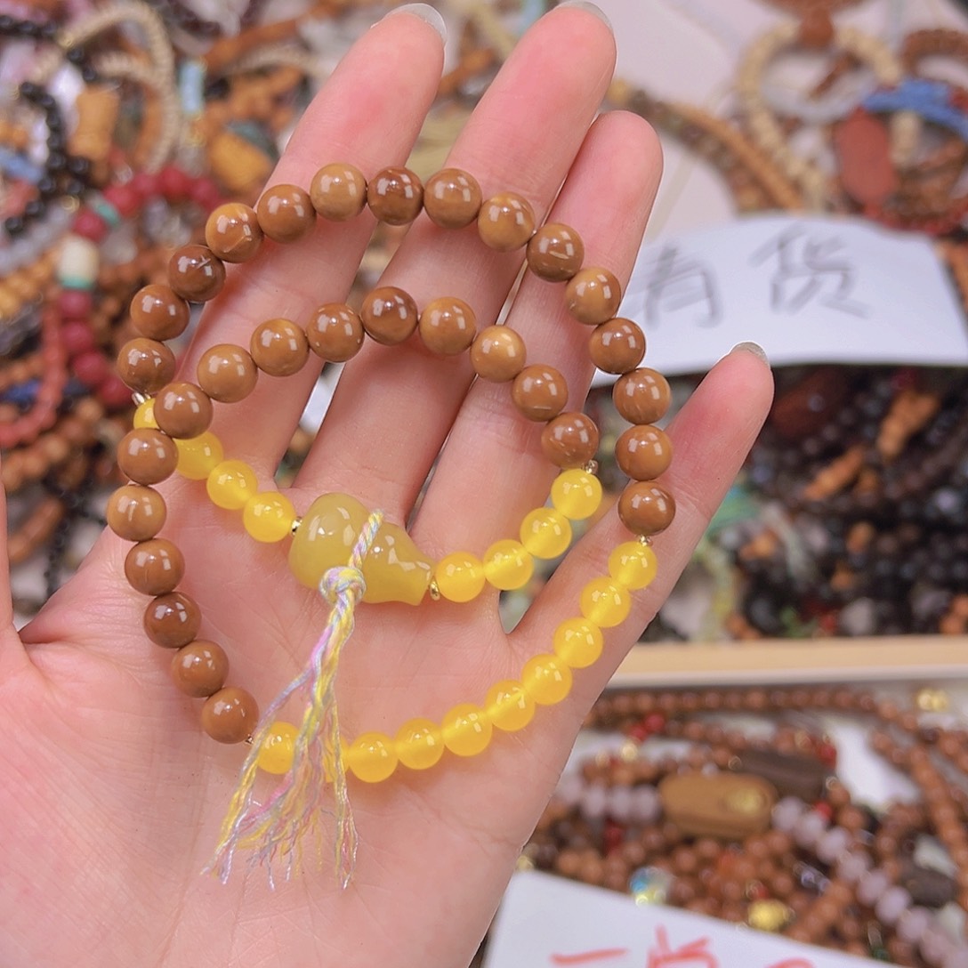 白玉菩提吊坠菩提