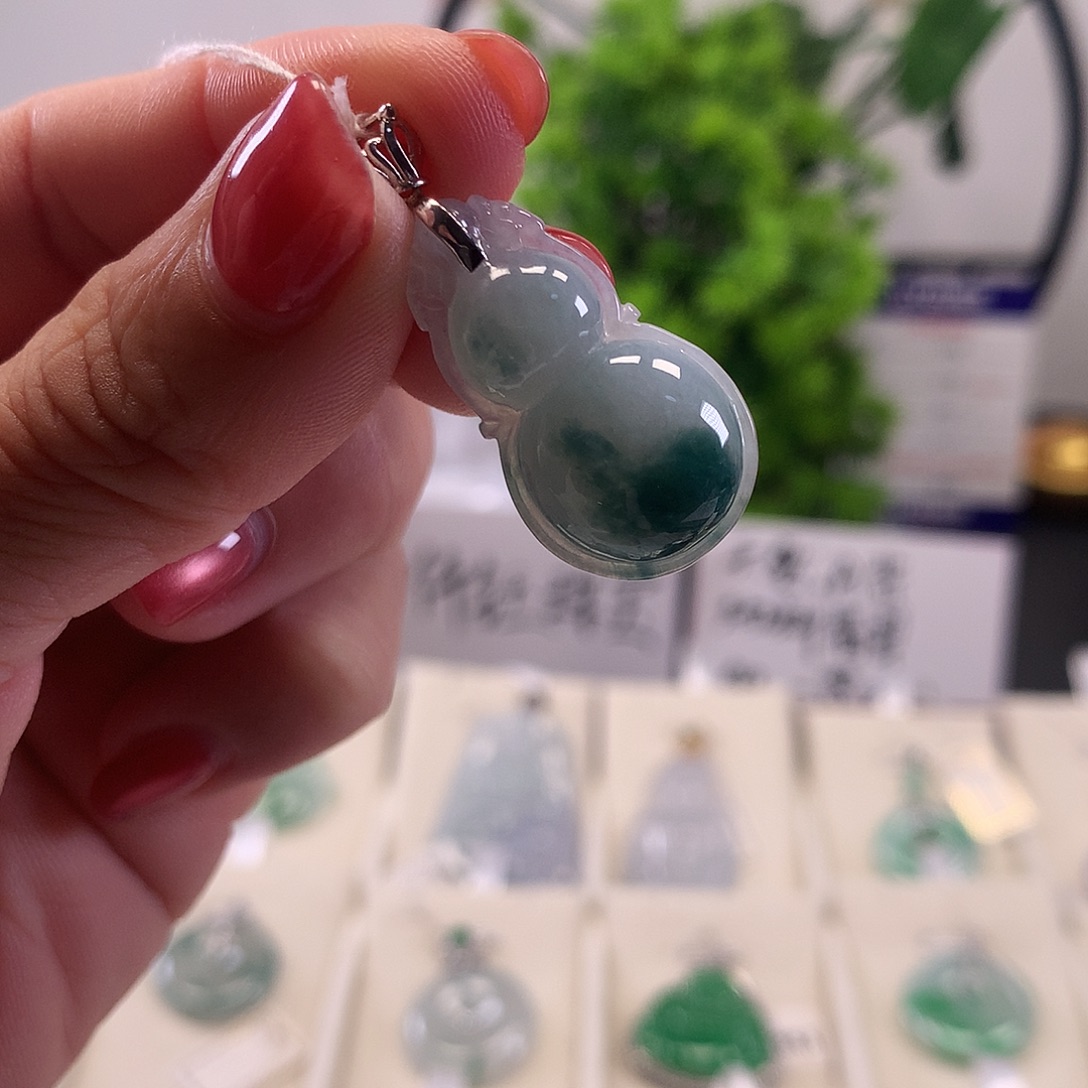 翡翠未镶嵌颈饰天然翡翠A货福芦