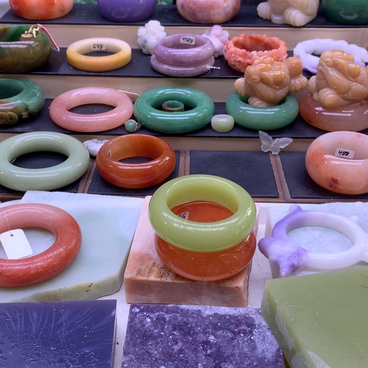 *****石英岩玉未镶嵌13468975444