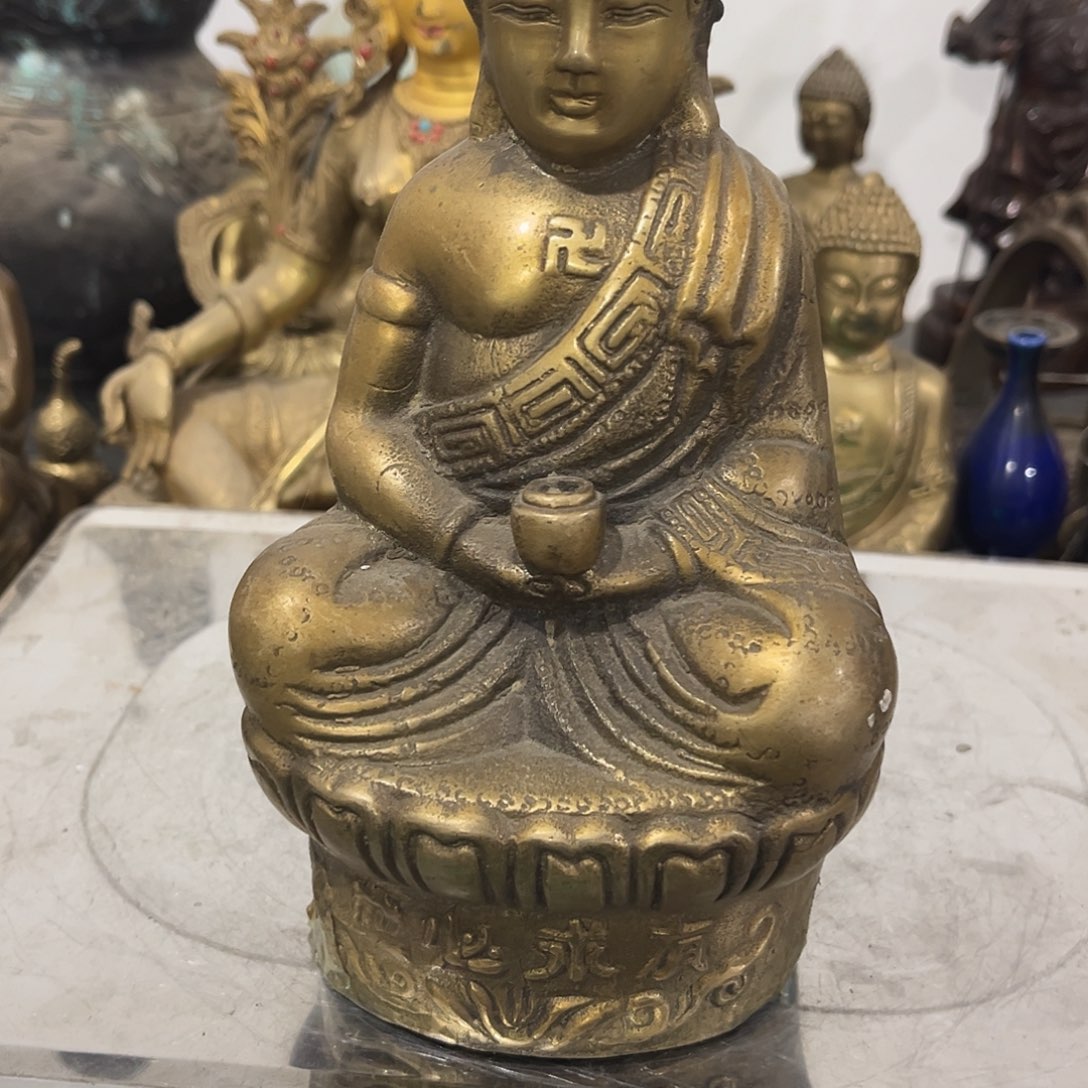 大****闪电购铜摆件工艺品