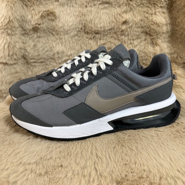 90新 NIKE/耐克 42.5码270/磨损 Nike Air Max Pre-Day 休闲鞋 灰