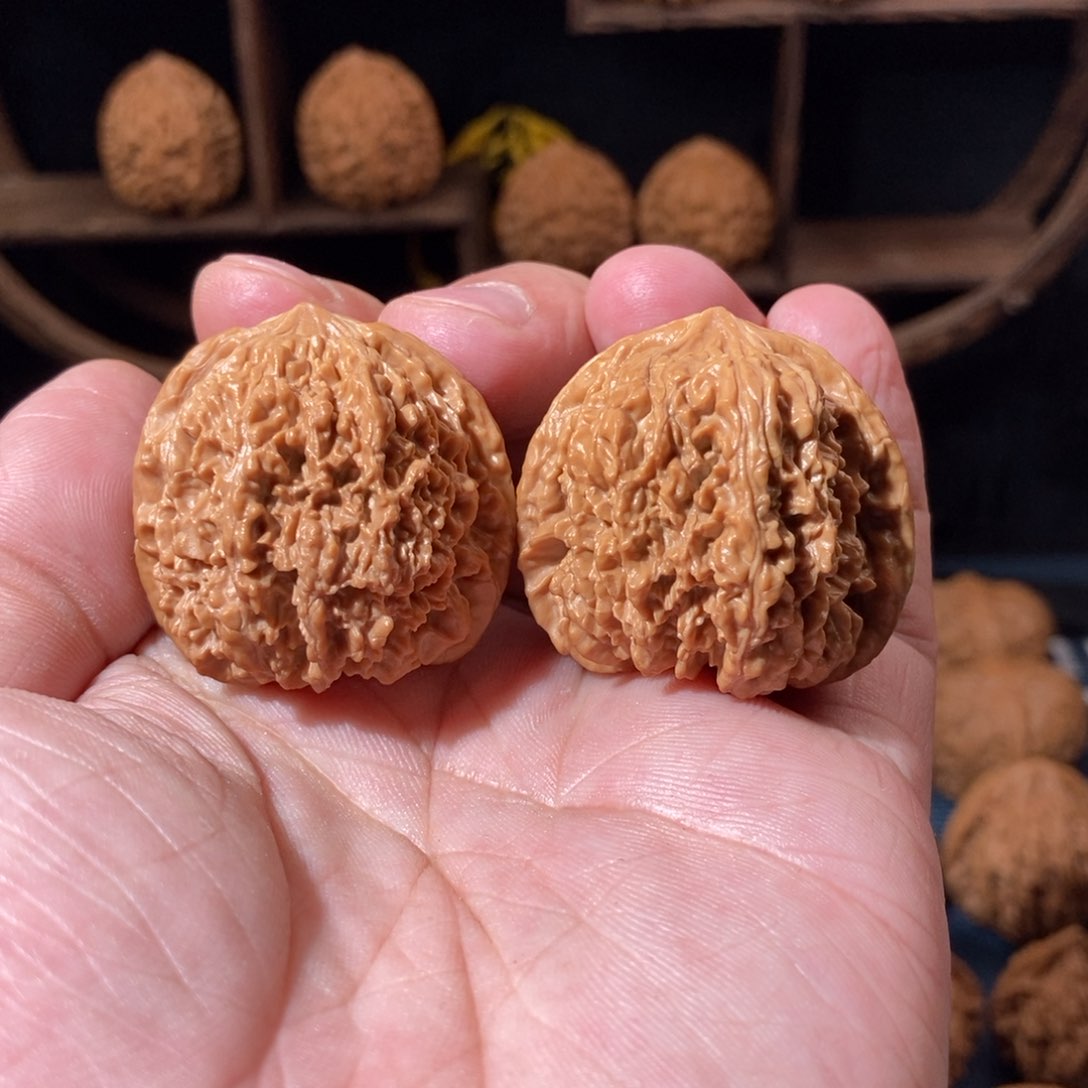 文玩核桃把件36全品137