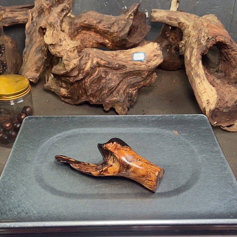 【闪购商品】黄花梨/降香黄檀荒**狼