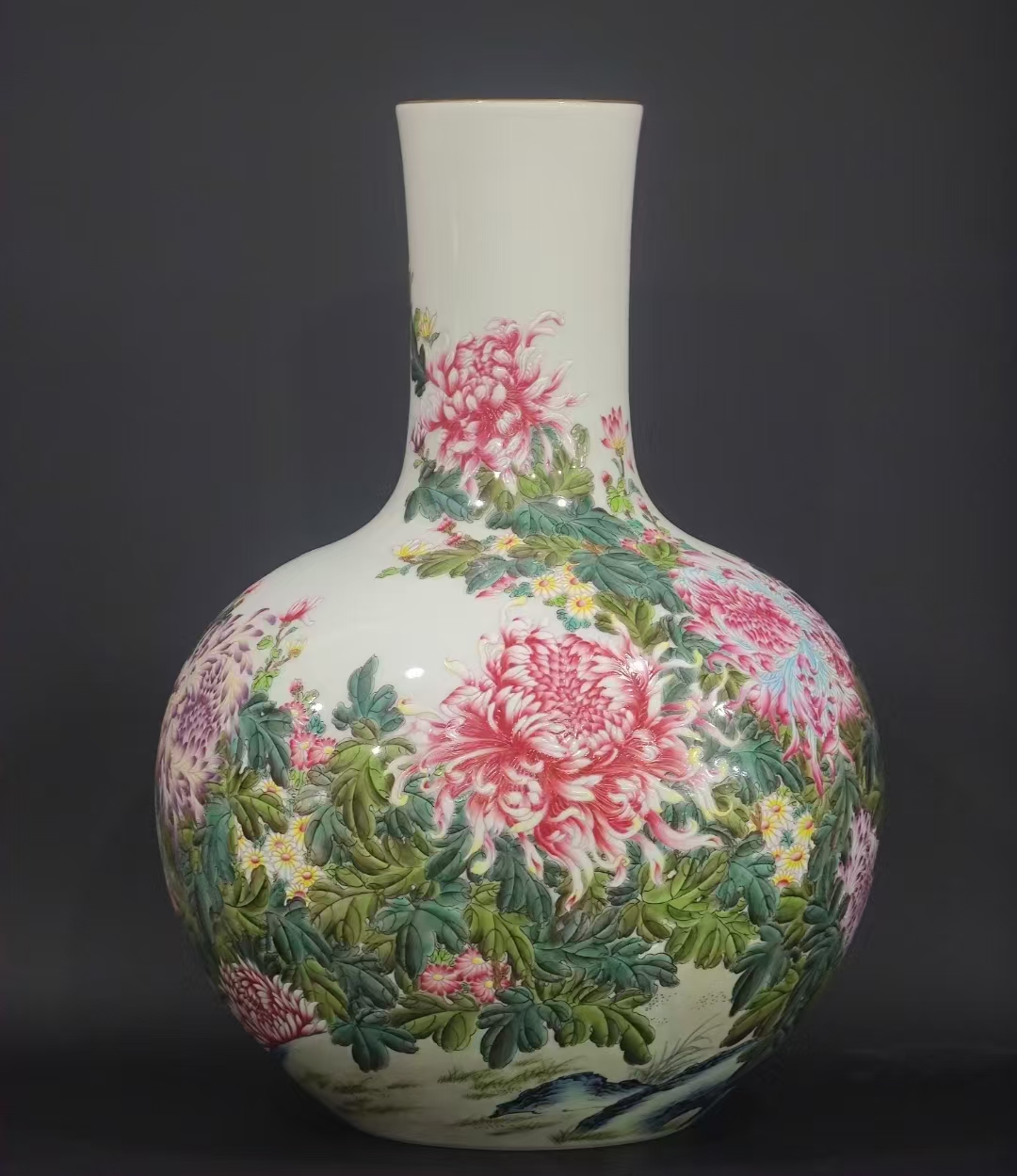 10展示直播间天球珐琅彩