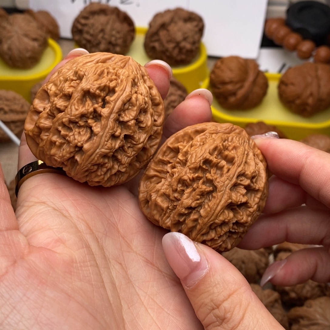 文玩核桃45大粗筋