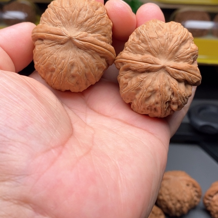 文玩核桃把件@****队元宝