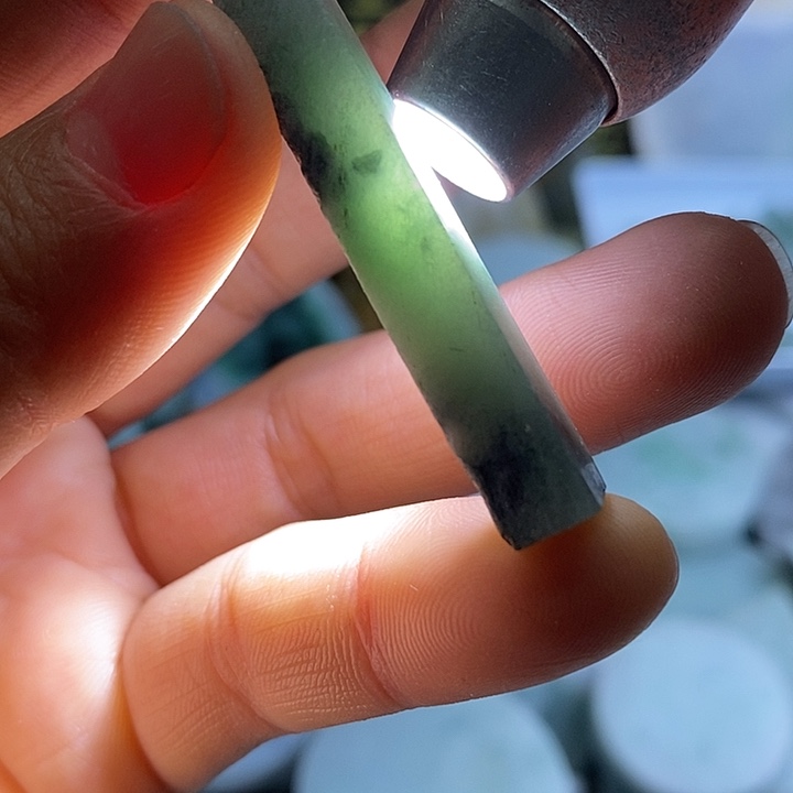 翡翠裸石纯天然翡翠