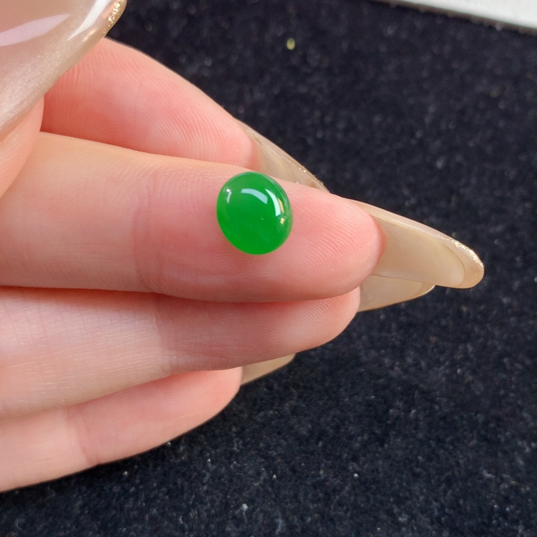 翡翠裸石8.45-7.52-3.62