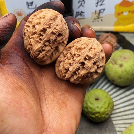 文玩核桃把件将军残脚