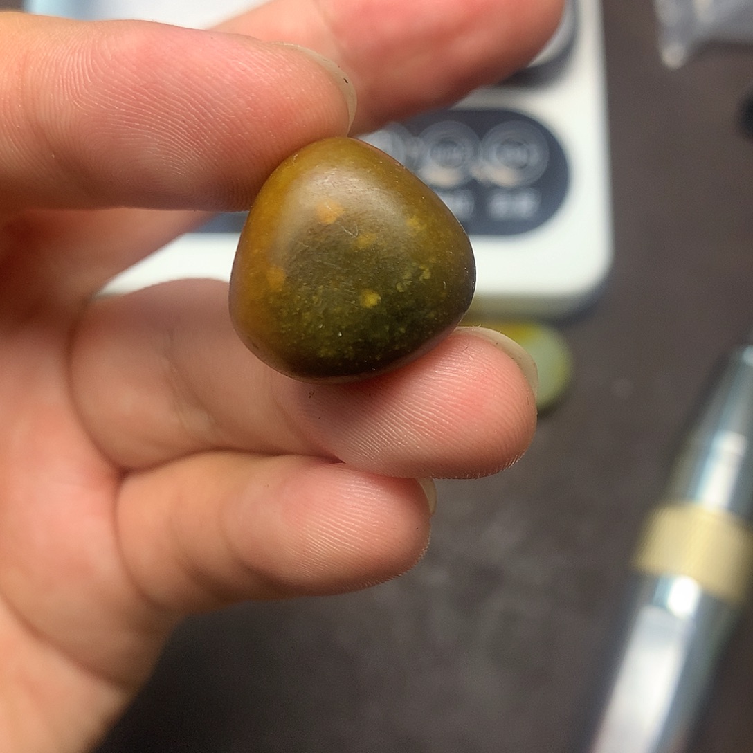 和田玉（糖玉）未镶嵌挂件