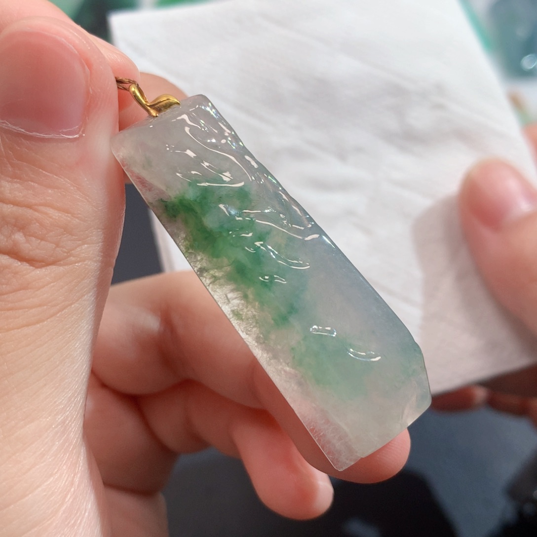翡翠未镶嵌吊坠(不含链)