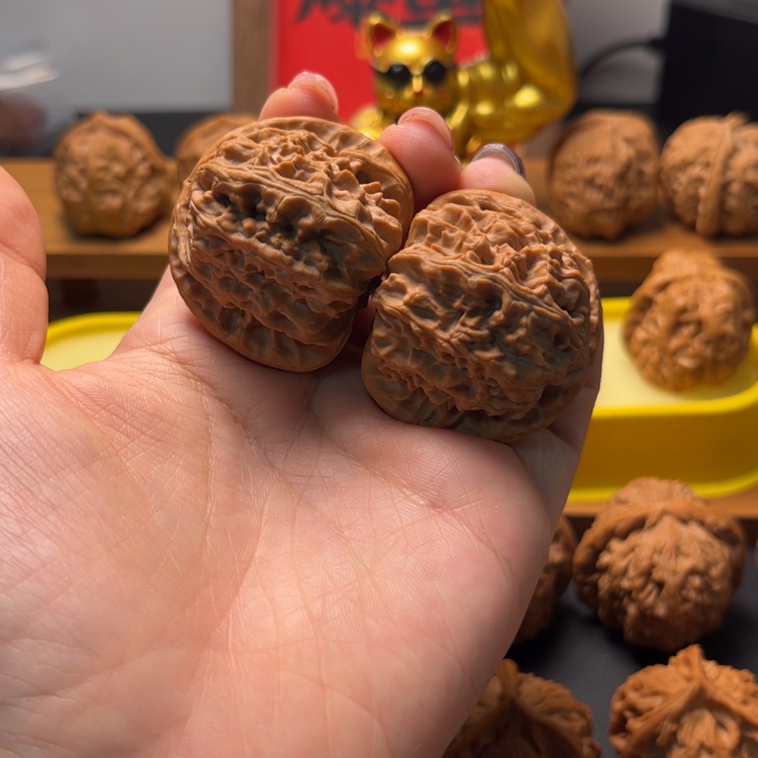 文玩核桃把件白狮子说42修