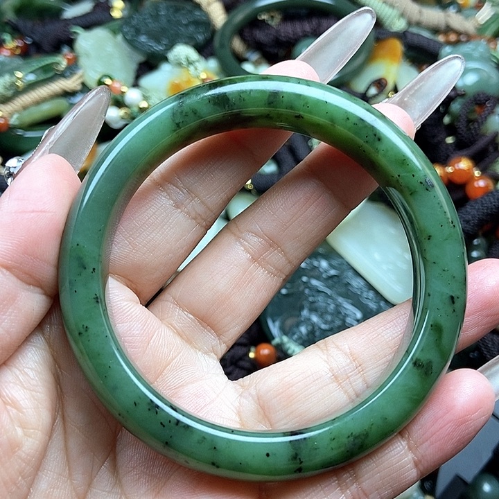 和田玉颈饰未镶嵌57.7