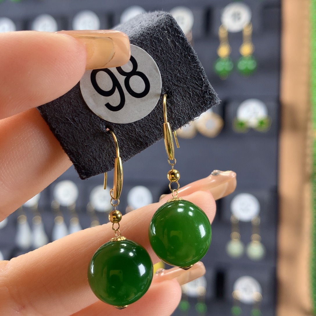 和田玉耳饰18K金镶嵌