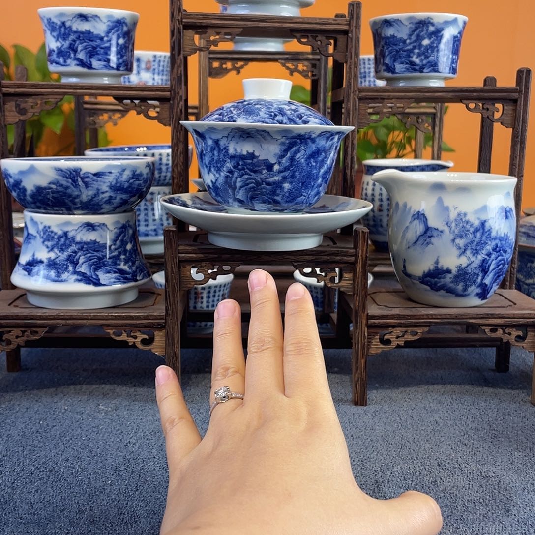 景德镇陶瓷艺术品