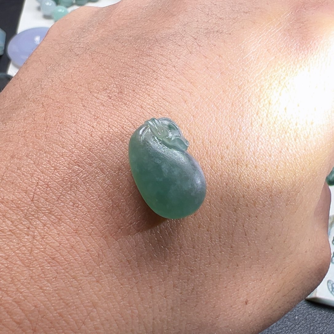 定制翡翠未镶嵌钱袋
