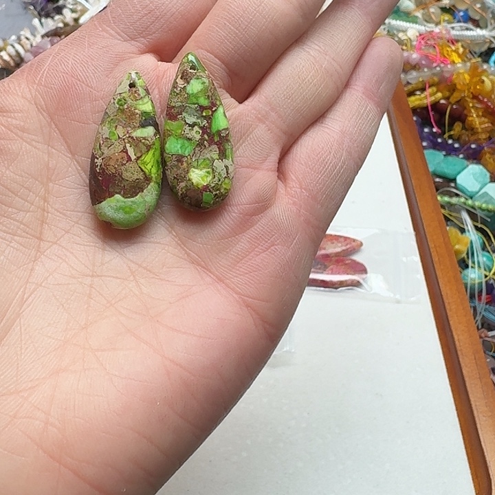 玛瑙/玉髓未镶嵌珠宝半成品一个15x34m帝王石