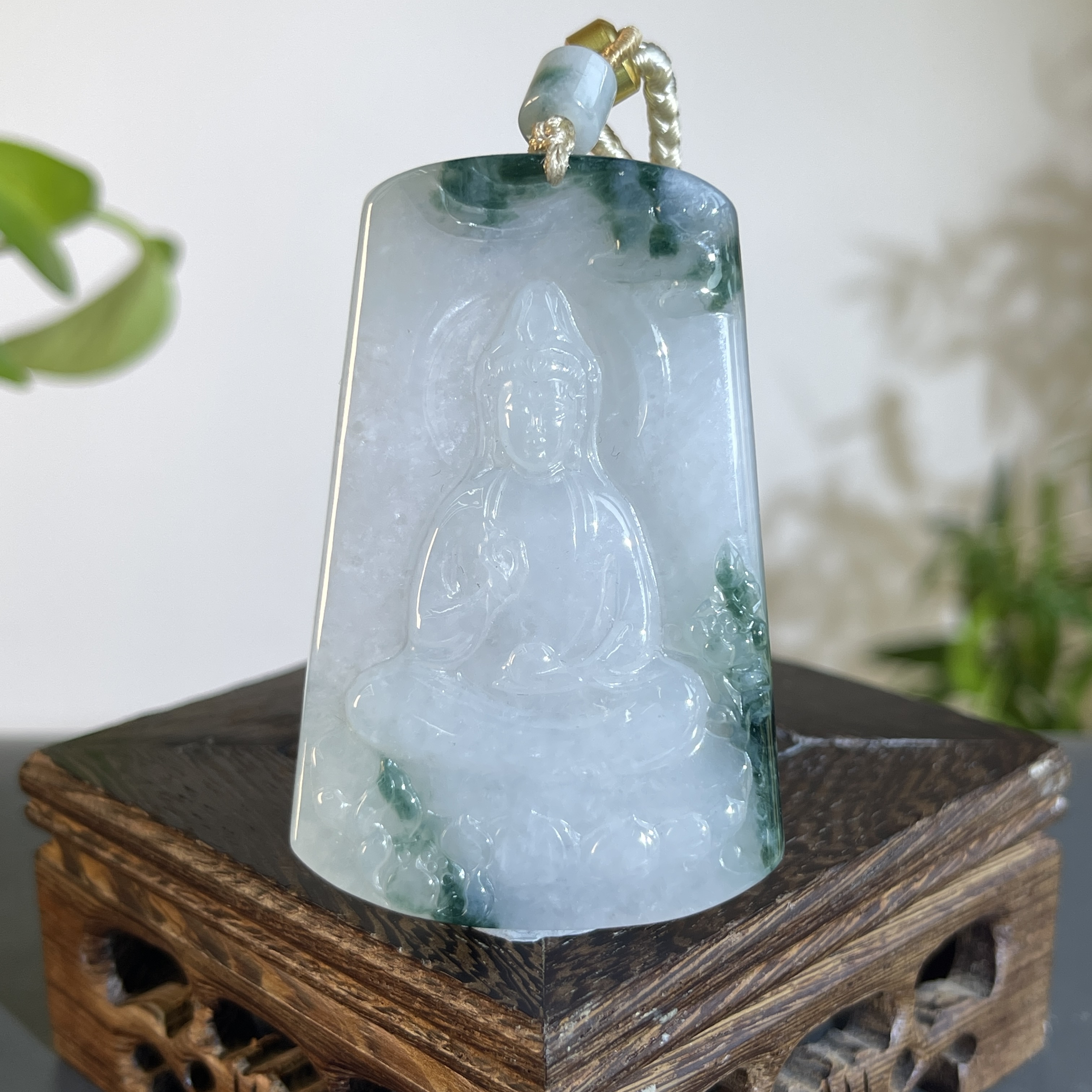 JTW14-113 天然缅甸翡翠A货  观音