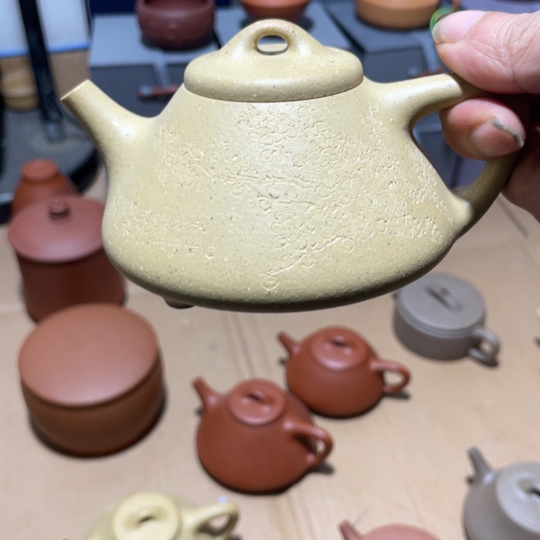 紫砂茶壶大水潭本绿