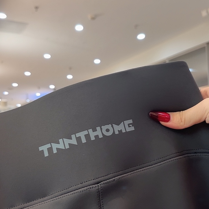 三醋酯纤维鲨鱼裤